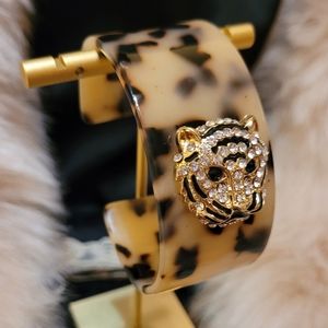 NWT BROWN LEOPARD CRYSTAL CUFF BRACELET